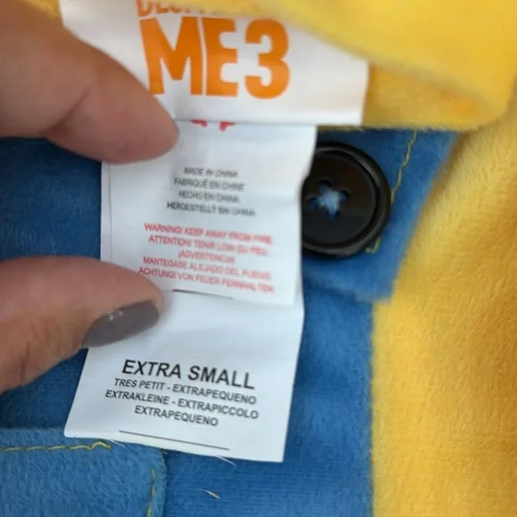 Universal Despicable Me Minion Outfit - Yellow and Blue - Picture 6 of 6